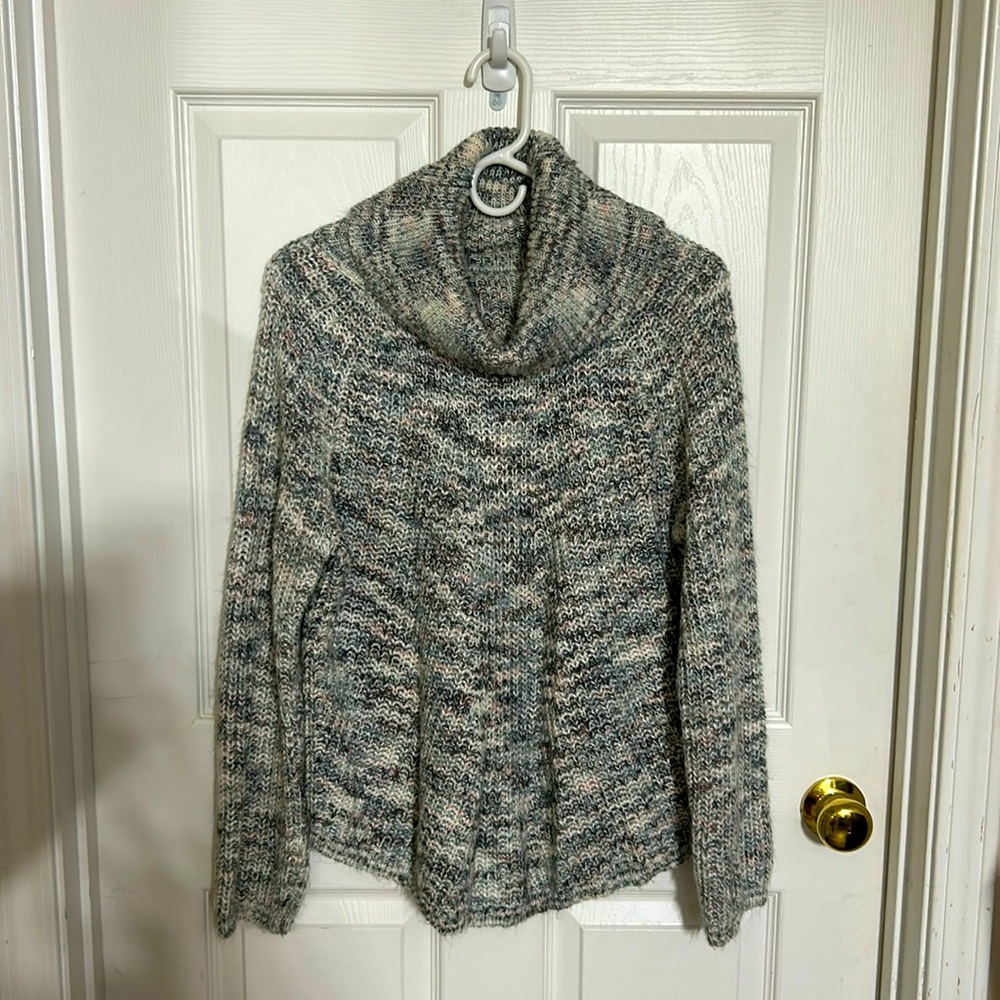 Patterned sweater